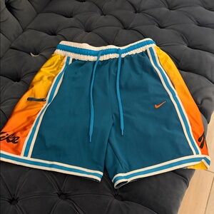 Nike Men's Teal and Yellow Athletic Shorts